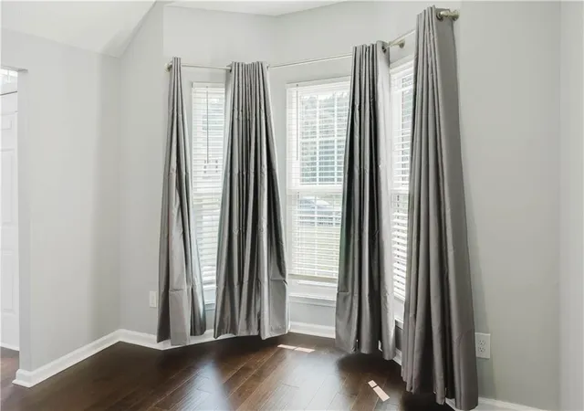 Photo 3 of Single family home for sale at 1685 Brumby Cir, Lithia Springs, GA 30122 | MLS# 7834537 | Listing updated on 2026-09-11