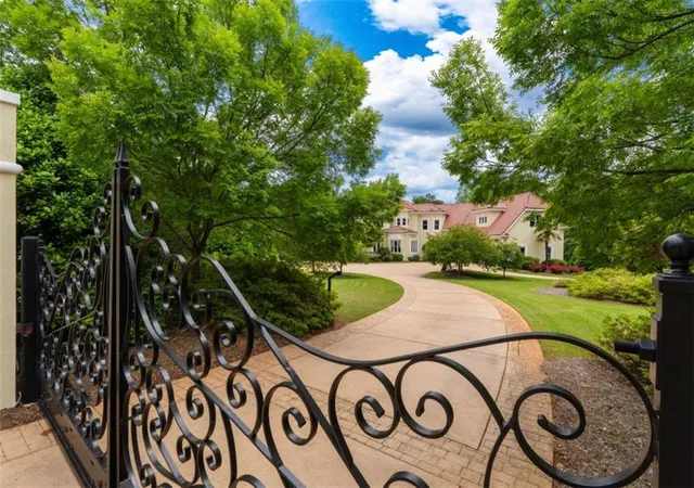 Photo 46 of Single family home for sale at 1005 Oak Mountain Rd, Carrollton, GA 30116 | MLS# 7835943 | Listing updated on 2026-09-11