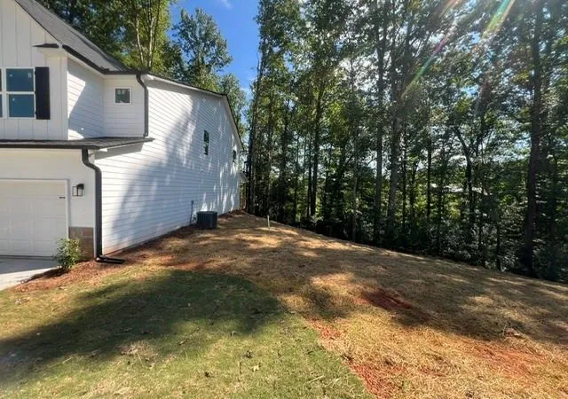 Photo 2 of Single family home for sale at 296 Stonington Dr, Mount Airy, GA 30563 | MLS# 7823514 | Listing updated on 2026-09-28