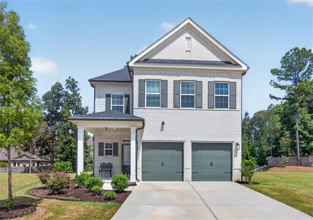 Photo 2 of Single family home for sale at 2021 Ecoland Dr, Grayson, GA 30017 | MLS# 7831367 | Listing updated on 2026-09-17