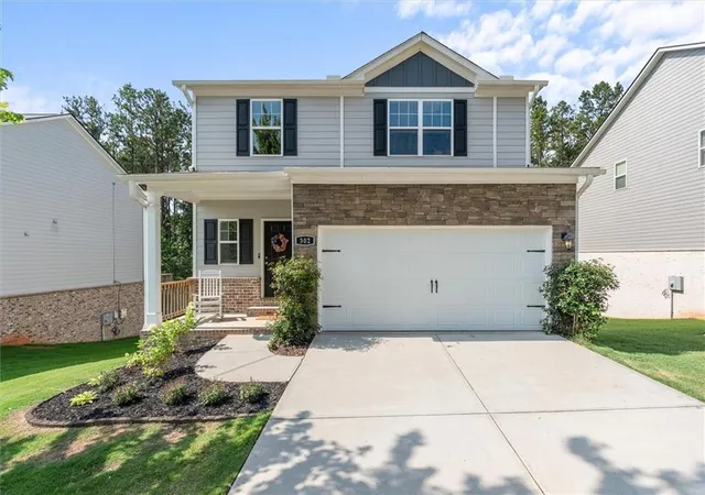 Photo 1 of Single family home for sale at 302 Augusta Woods Dr, Villa Rica, GA 30180 | MLS# 7832843 | Listing updated on 2026-09-05
