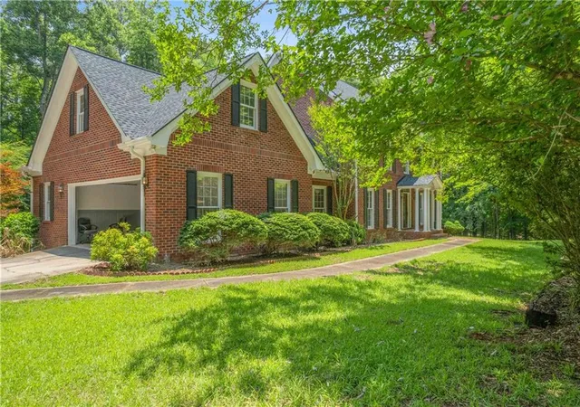 Photo 1 of Single family home for sale at 165 River Cvs Ridge, Social Circle, GA 30025 | MLS# 7787215 | Listing updated on 2026-09-14