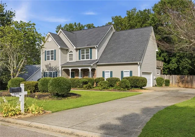 Single family home for sale at 6356 Wilmington Way, Flowery Branch, GA 30542 | MLS# 7803927