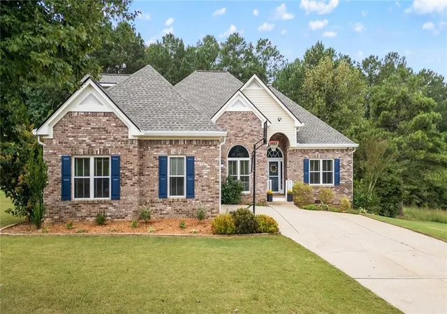 Photo 1 of Sale Pending at 5025 Starla Ln, Douglasville, GA 30135 | MLS# 7844004 | Listing updated on 2026-10-09