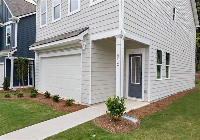 Photo 4 of Sale Pending at 1309 Harmony Ridge Ct, Jonesboro, GA 30238 | MLS# 7856515 | Listing updated on 2026-10-28