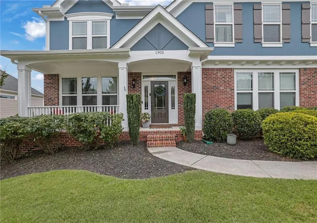 Photo 2 of Single family home for sale at 1905 Warrington Way, Cumming, GA 30040 | MLS# 7790109 | Listing updated on 2026-10-20