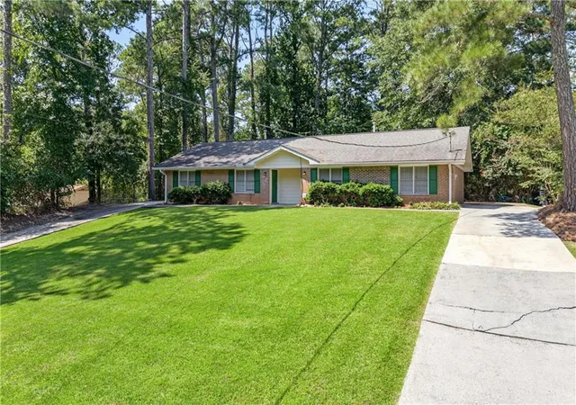 Photo 3 of Multi family home for sale at 4901 Valley Dale Dr Sw, Lilburn, GA 30047 | MLS# 7841574 | Listing updated on 2026-09-25