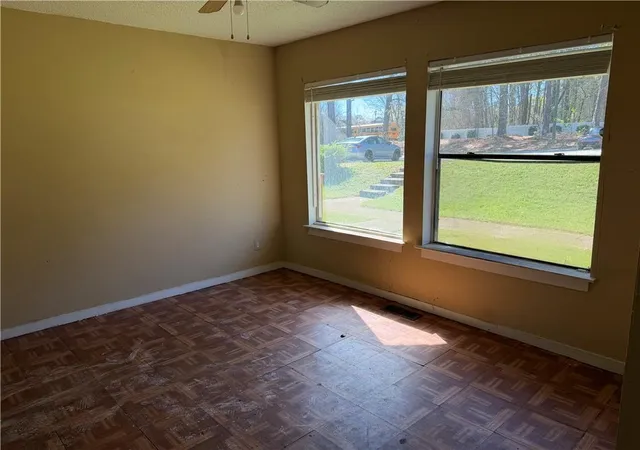 Photo 4 of Townhouse for sale at 2764 Shellbark Rd, Decatur, GA 30035 | MLS# 7835989 | Listing updated on 2026-10-09