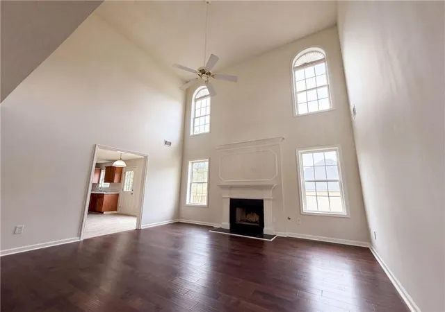 Photo 3 of Single family home for sale at 910 Paper Crk Dr, Lawrenceville, GA 30046 | MLS# 7835344 | Listing updated on 2026-09-17