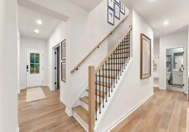 Photo 3 of Single family home for sale at 3950 Silver Pine Trl, Cumming, GA 30028 | MLS# 7857787 | Listing updated on 2026-10-26