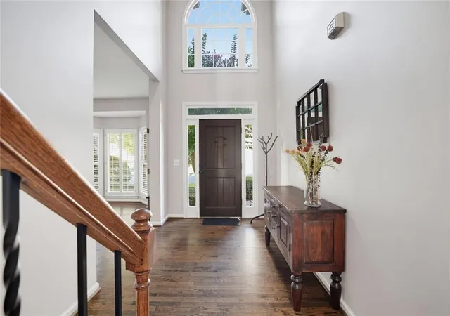 Photo 3 of Sale Pending at 4535 Village Springs Run, Atlanta, GA 30338 | MLS# 7835490 | Listing updated on 2026-09-28