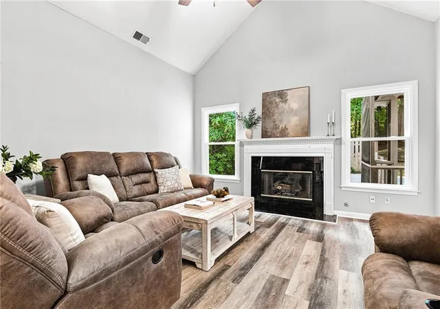 Photo 3 of Sale Pending at 2268 Northbrook Ridge Nw, Kennesaw, GA 30152 | MLS# 7823646 | Listing updated on 2026-09-20