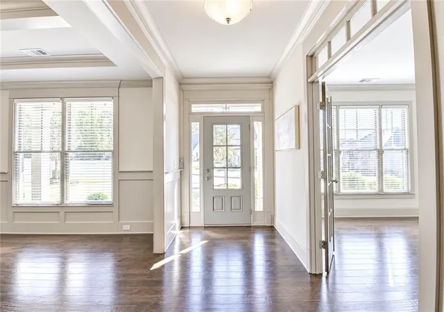 Photo 4 of Single family home for sale at 620 Hunters Grv Ct, Buford, GA 30518 | MLS# 7837617 | Listing updated on 2026-10-05