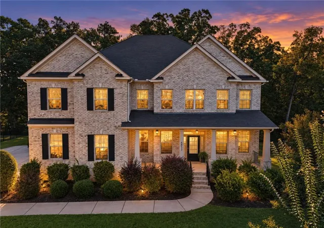 Photo 1 of Single family home for sale at 6852 Louis Dr, Locust Grove, GA 30248 | MLS# 7839907 | Listing updated on 2026-10-06