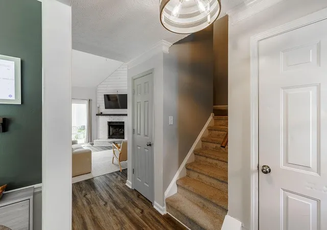Photo 3 of Single family home for sale at 5685 Sugar Xing Dr, Sugar Hill, GA 30518 | MLS# 7834813 | Listing updated on 2026-09-20