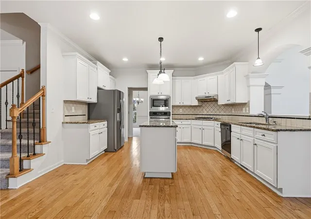 Photo 2 of Single family home for sale at 318 Hamilton Dr, Conyers, GA 30094 | MLS# 7844944 | Listing updated on 2026-09-26
