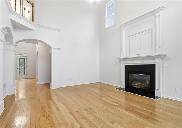 Photo 3 of Single family home for sale at 318 Hamilton Dr, Conyers, GA 30094 | MLS# 7844944 | Listing updated on 2026-09-26