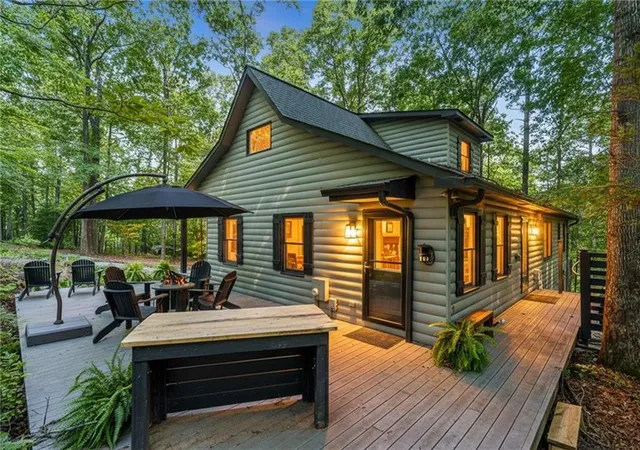 Photo 1 of Single family home for sale at 31 Highland Hammock Dr, Blue Ridge, GA 30513 | MLS# 7833566 | Listing updated on 2026-09-06