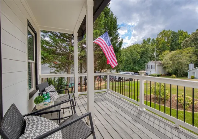Photo 3 of Sale Pending at 4270 Hidden Meadow Cir, Sugar Hill, GA 30518 | MLS# 7838142 | Listing updated on 2026-10-03