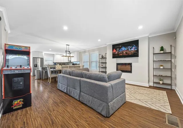 Photo 3 of Single family home for sale at 252 Patterson Ave Se, Atlanta, GA 30316 | MLS# 7830746 | Listing updated on 2026-09-02
