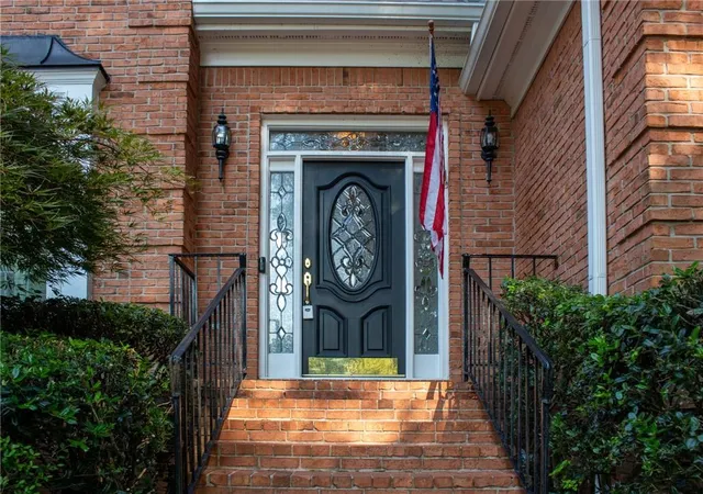 Photo 2 of Single family home for sale at 473 Manor Oak Ln Se, Marietta, GA 30067 | MLS# 7830787 | Listing updated on 2026-09-13