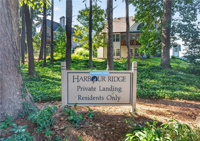 Photo 3 of Single family home for sale at 7205 Harbour Landing, Alpharetta, GA 30005 | MLS# 7829163 | Listing updated on 2026-09-16