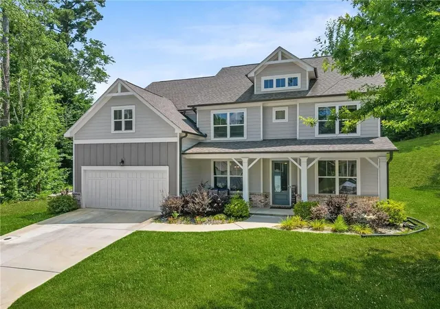 Photo 3 of Sale Pending at 41 Riverrock Trl, Dallas, GA 30157 | MLS# 7840310 | Listing updated on 2026-10-11