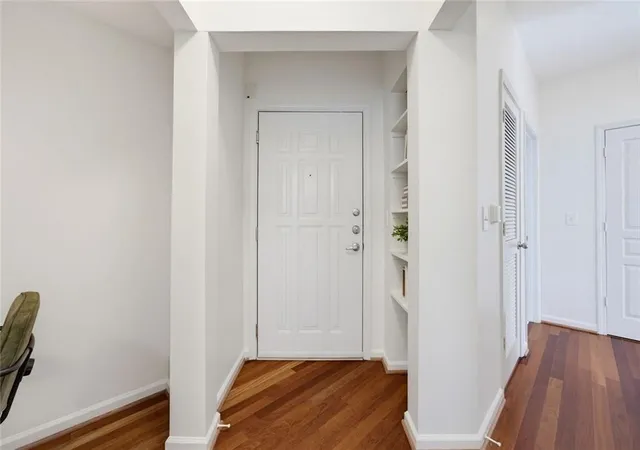 Photo 3 of Condo for sale at 10 Perimeter Summit Blvd NE #3203, Brookhaven, GA 30319 | MLS# 7825081 | Listing updated on 2026-09-03