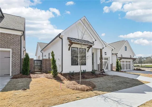 Photo 2 of Single family home for sale at 50 Nicholas Dr, Hoschton, GA 30548 | MLS# 7852954 | Listing updated on 2026-10-24