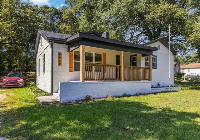 Photo 3 of Sale Pending at 6089 Evans Dr, Rex, GA 30273 | MLS# 7849003 | Listing updated on 2026-10-28