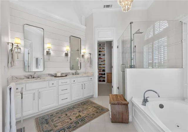 Photo 3 of Single family home for sale at 2000 Brookside Dr, Roswell, GA 30076 | MLS# 7832966 | Listing updated on 2026-09-30