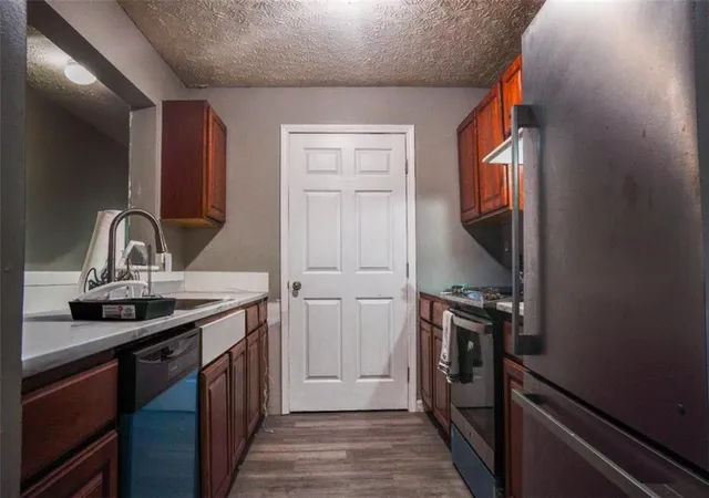 Photo 2 of Condo for sale at 4201 Waldrop Pl, Decatur, GA 30034 | MLS# 7838492 | Listing updated on 2026-09-16