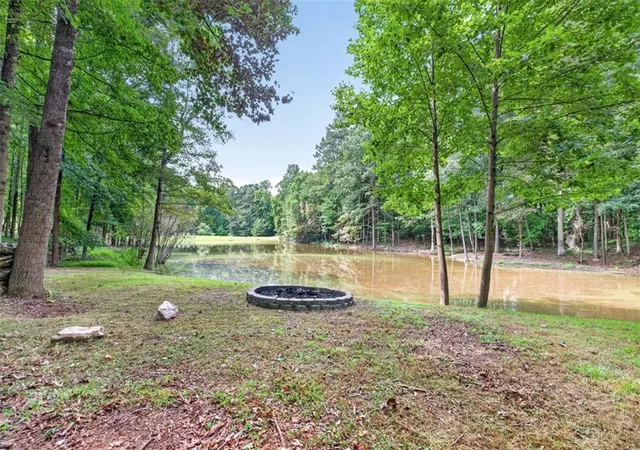 Photo 2 of Single family home for sale at 1705 Redbud Wy, Cumming, GA 30041 | MLS# 7826441 | Listing updated on 2026-10-24