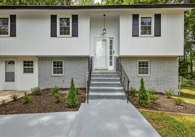 Photo 4 of Single family home for sale at 394 Burr Oak Ct, Lawrenceville, GA 30046 | MLS# 7830423 | Listing updated on 2026-10-01