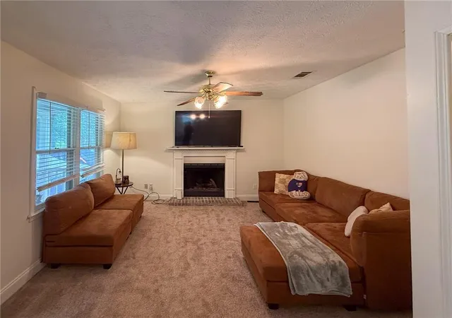 Photo 3 of Sale Pending at 620 Beau Ct, Winder, GA 30680 | MLS# 7841426 | Listing updated on 2026-10-03