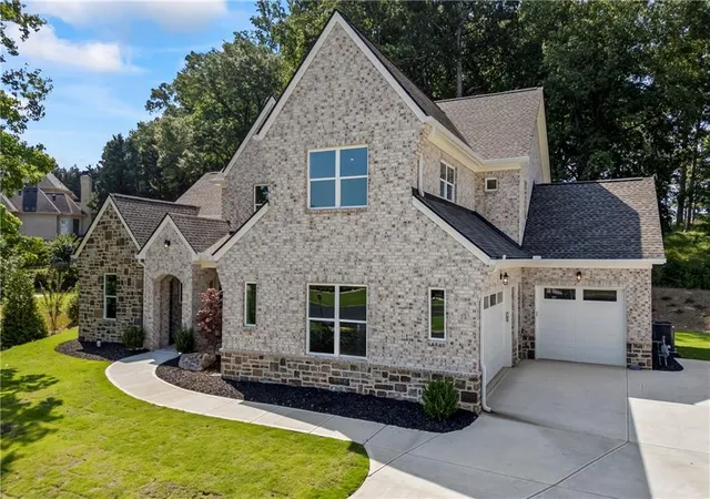 Photo 2 of Single family home for sale at 745 Bolton Abbey Ln Sw, Marietta, GA 30064 | MLS# 7685399 | Listing updated on 2026-09-08