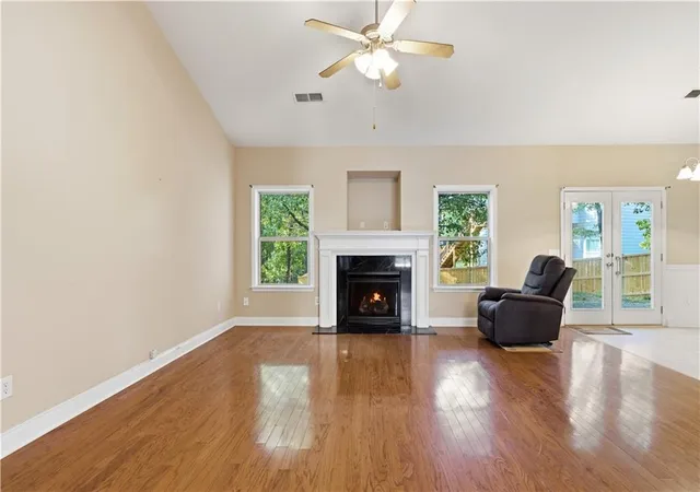 Photo 4 of Sale Pending at 31 Barnsley Village Trl, Adairsville, GA 30103 | MLS# 7832474 | Listing updated on 2026-09-23