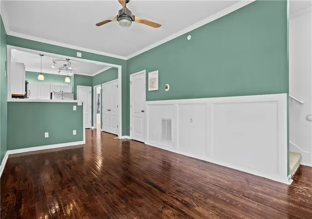 Photo 4 of Single family home for sale at 1079 Sims St SW, Atlanta, GA 30310 | MLS# 7831738 | Listing updated on 2026-09-11