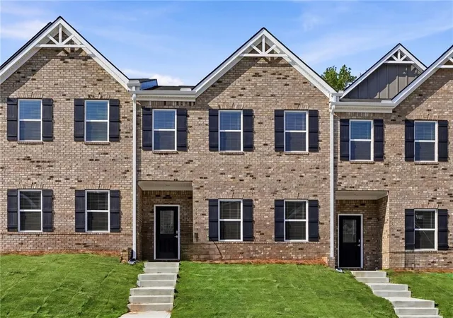 Townhouse for sale at 3639 Pkwy James Dr, Snellville, GA 30039 | MLS# 7833371