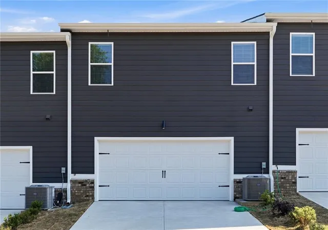Photo 30 of Townhouse for sale at 3639 Pkwy James Dr, Snellville, GA 30039 | MLS# 7833371 | Listing updated on 2026-09-07