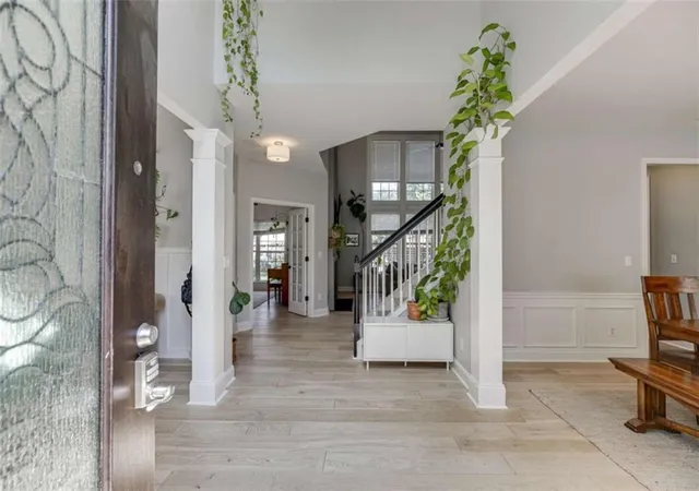 Photo 3 of Single family home for sale at 519 Glen Crk Way, Sugar Hill, GA 30518 | MLS# 7830805 | Listing updated on 2026-09-18