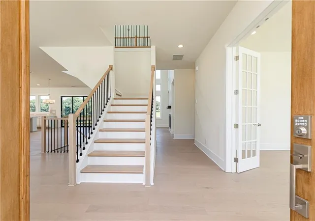 Photo 3 of Single family home for sale at 3810 Mustang Way, Cumming, GA 30040 | MLS# 7706261 | Listing updated on 2026-10-26