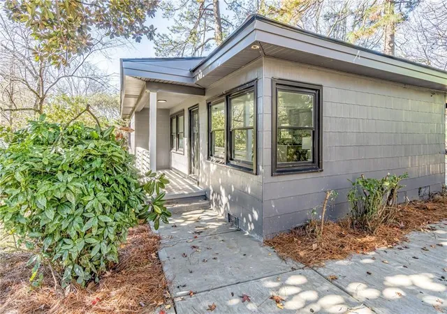 Photo 3 of Single family home for sale at 2272 Wallace Dr, Atlanta, GA 30341 | MLS# 7808346 | Listing updated on 2026-09-04
