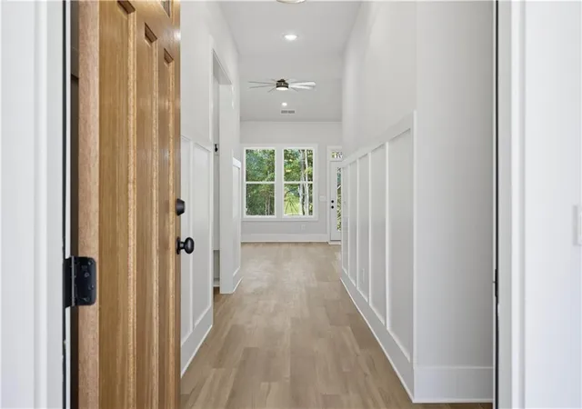 Photo 3 of Single family home for sale at 4835 Price Rd, Gainesville, GA 30506 | MLS# 7771119 | Listing updated on 2026-10-02