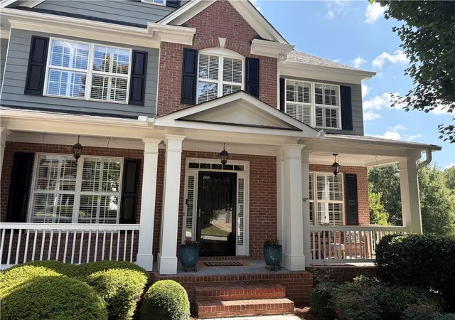 Photo 3 of Single family home for sale at 6587 River Island Dr, Buford, GA 30518 | MLS# 7819044 | Listing updated on 2026-09-10