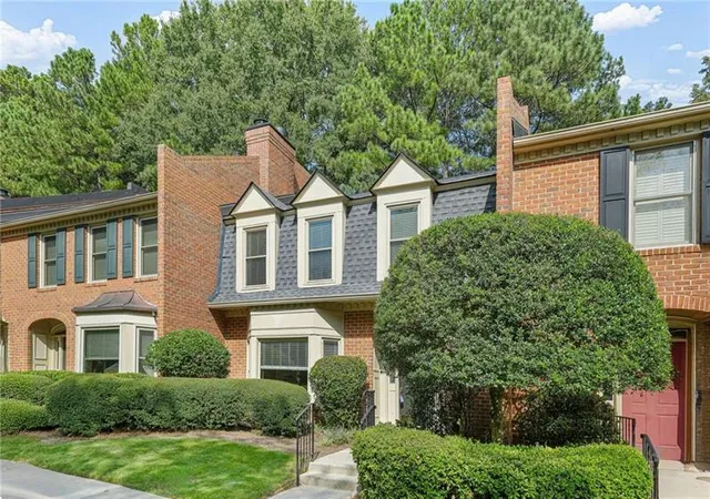 Photo 3 of Condo for sale at 24 Plantation Dr Ne, Atlanta, GA 30324 | MLS# 7841341 | Listing updated on 2026-09-22