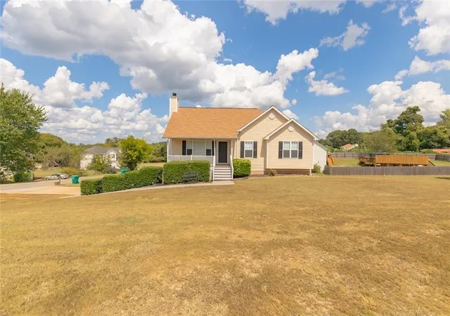 Photo 1 of Single family home for sale at 2 Court Xing, Adairsville, GA 30103 | MLS# 7837009 | Listing updated on 2026-09-21