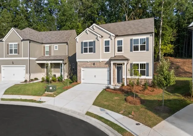 Photo 2 of Sale Pending at 3881 Donetta Dr, Atlanta, GA 30349 | MLS# 7786568 | Listing updated on 2026-10-06