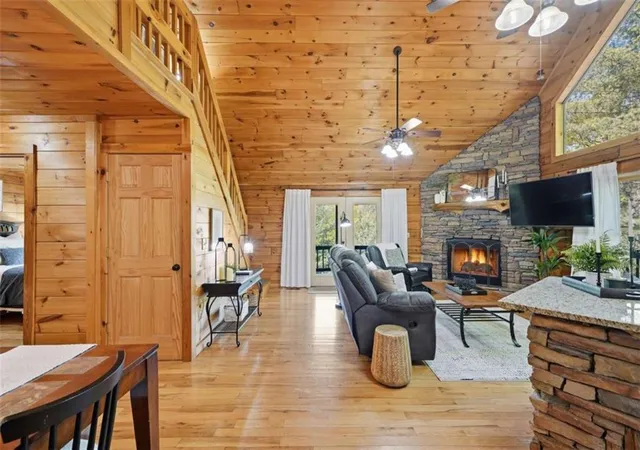 Photo 3 of Single family home for sale at 288 Kim Bolton Dr, Morganton, GA 30560 | MLS# 7843960 | Listing updated on 2026-09-29