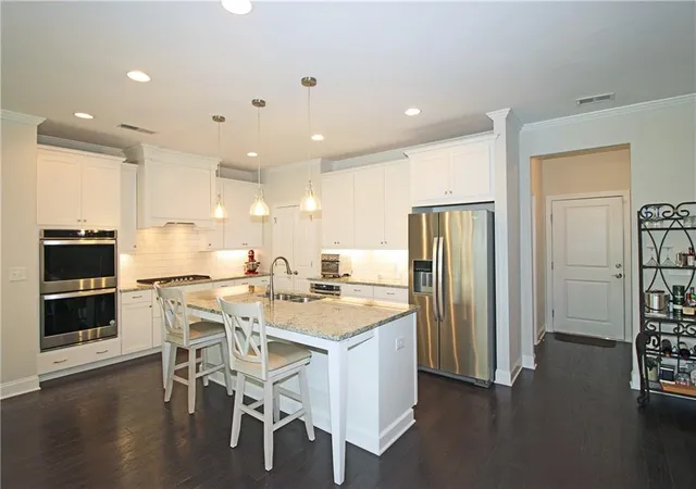 Photo 4 of Single family home for sale at 1725 Nestledown Dr, Cumming, GA 30040 | MLS# 7831565 | Listing updated on 2026-10-13